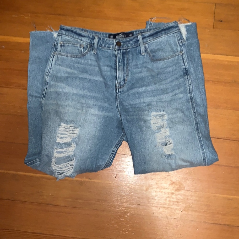 Hollister High Rise Mom Jeans